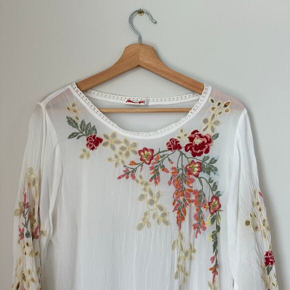 Johnny Was Belina Floral Embroidered Eyelet Detail Sheer Tunic Top White M - Picture 4 of 10